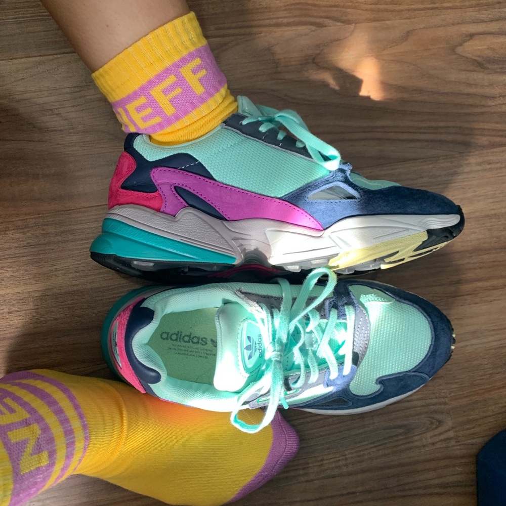 Adidas Sneakers